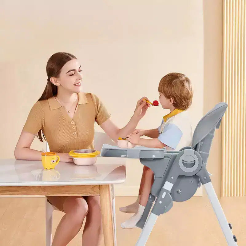 Chaise haute bébé multifonctionnelle avec hauteur et inclinaison réglables, pliable