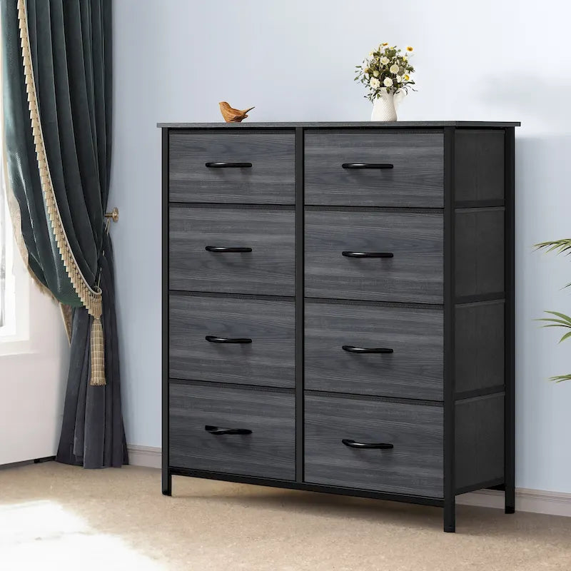 Commode de rangement à 8 tiroirs de tailles variées